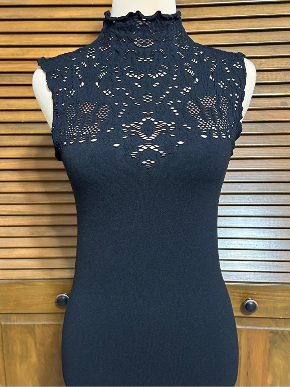 Forever 21 Geometric Pointelle Cutout Pattern Black Bodycon Dress Size M